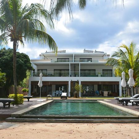 Rivière Noire Olana Blue - Beachfront Apartment מראה חיצוני תמונה
